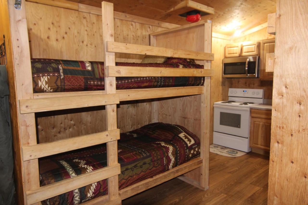 Alaskan Adventure Dry Cabins Pleasant Valley Esterno foto
