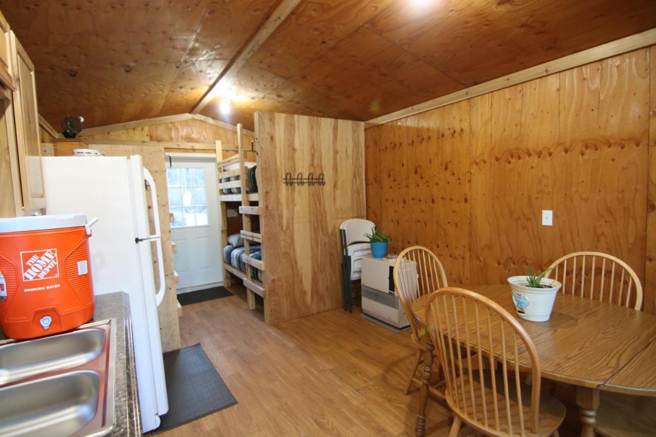 Alaskan Adventure Dry Cabins Pleasant Valley Esterno foto