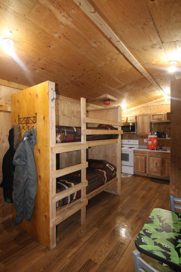 Alaskan Adventure Dry Cabins Pleasant Valley Esterno foto